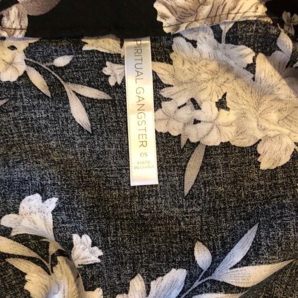 SPIRITUAL GANGSTER - Picture 11 of 14